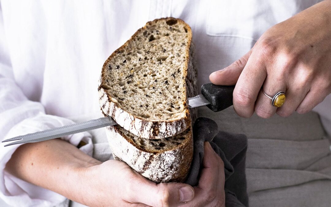 Chleb na zakwasie: jak wypiec idealny bochenek